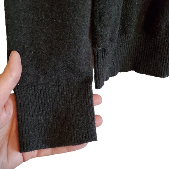 GAP Preppy Crossover Vee Colorblock Sweater Large - Picture 7 of 13